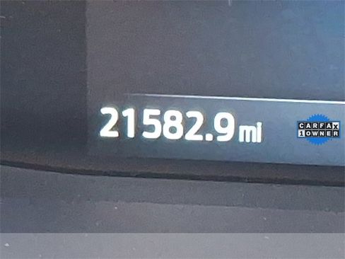 Used 2025 Ford Escape ST-Line image 19