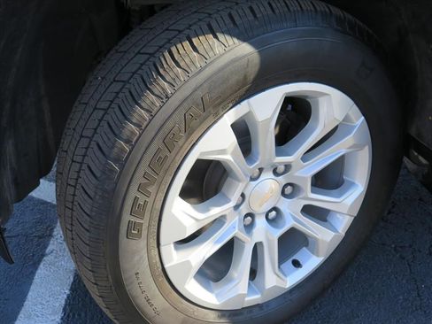 Used 2024 Chevrolet Silverado 1500 LTZ w/ Technology Package image 18