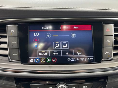 Used 2023 Buick Enclave Essence w/ Experience Buick Package AWD/4WD image 23