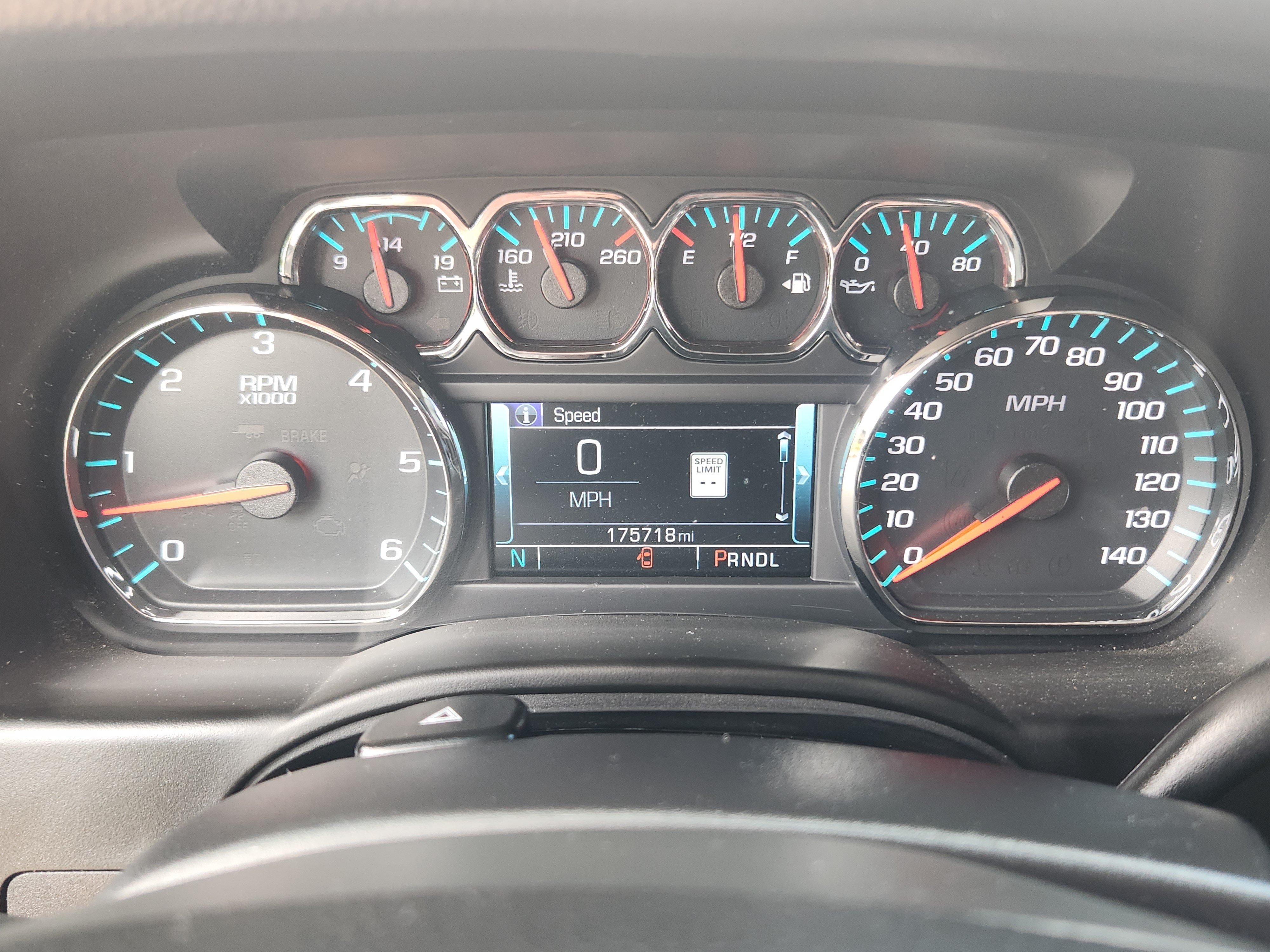 Used 2017 Chevrolet Suburban LT AWD/4WD image 11