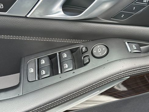 Used 2021 BMW X5 xDrive40i w/ M Sport Package AWD/4WD image 13