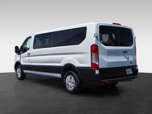 Used 2023 Ford Transit 350 XLT RWD image 7