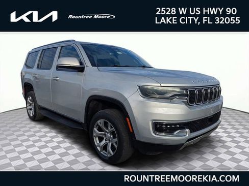 Used 2022 Jeep Wagoneer Series III image 1