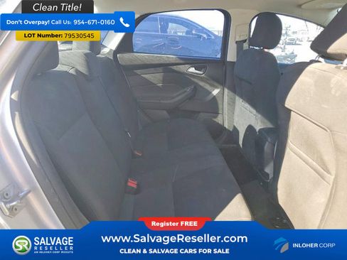 Used 2015 Ford Focus SE image 13