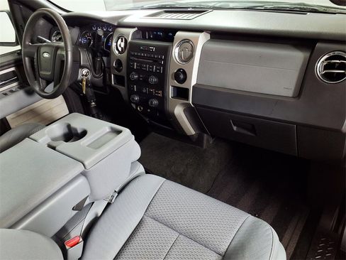 Used 2011 Ford F150 XLT image 14