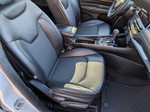 Certified 2022 Jeep Compass Altitude w/ Sun and Sound Group image 26