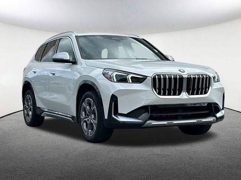 Used 2024 BMW X1 xDrive28i image 2