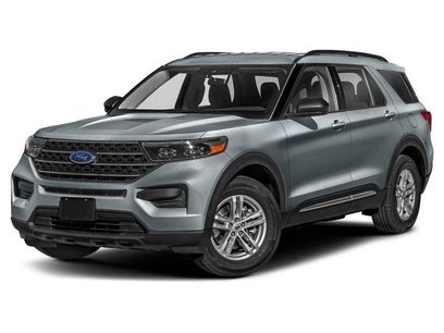 Used 2024 Ford Explorer XLT w/ Equipment Group 202A