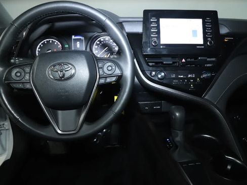 Certified 2024 Toyota Camry SE w/ Cold Weather Package FWD image 31