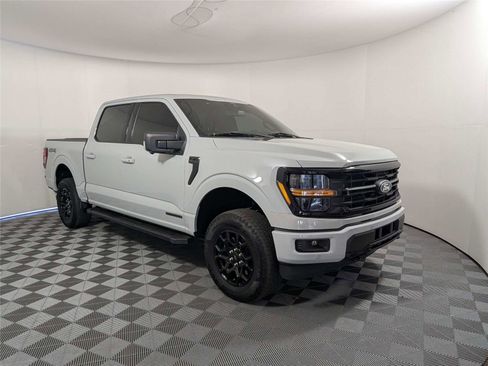 Used 2024 Ford F150 XLT w/ Equipment Group 302A MID image 3