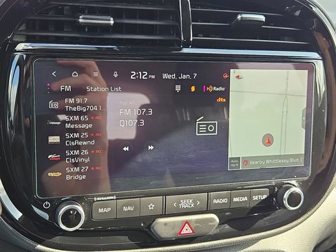 Certified 2024 Kia Soul S image 26