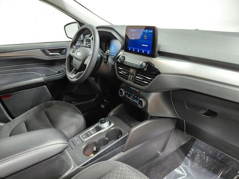 Certified 2025 Ford Escape Active AWD/4WD image 21