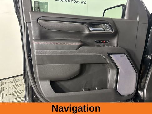 Used 2023 GMC Sierra 1500 AT4X image 9