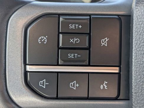 Used 2024 Ford F250 Lariat AWD/4WD image 18