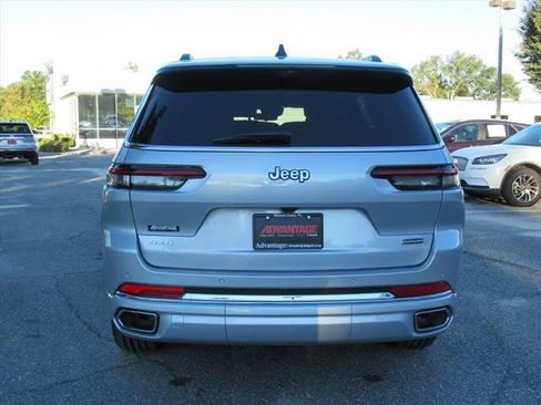 New 2025 Jeep Grand Cherokee L Overland w/ Advanced Protech Group III image 5