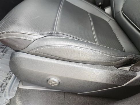 Certified 2023 Mercedes-Benz GLC 300 GLC 300 image 9