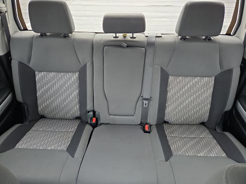 Used 2018 Toyota Tundra SR5 image 37