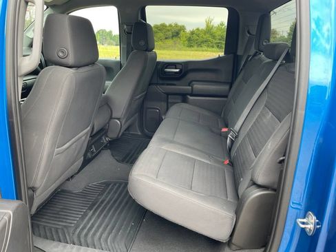 Used 2022 Chevrolet Silverado 1500 Custom AWD/4WD image 34