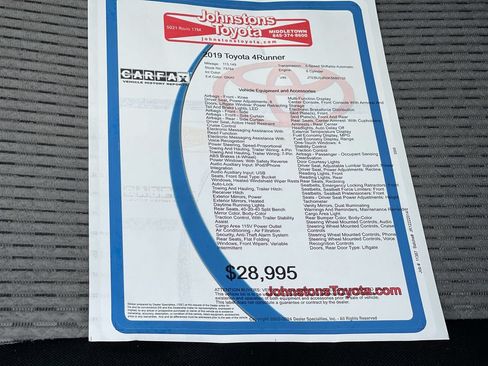 Used 2019 Toyota 4Runner SR5 AWD/4WD image 3