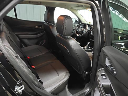 Used 2023 Buick Encore GX Select w/ Sport Touring Package AWD/4WD image 17
