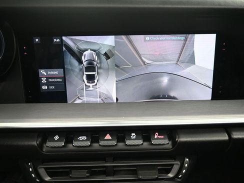 Certified 2021 Porsche 911 Targa 4S image 12