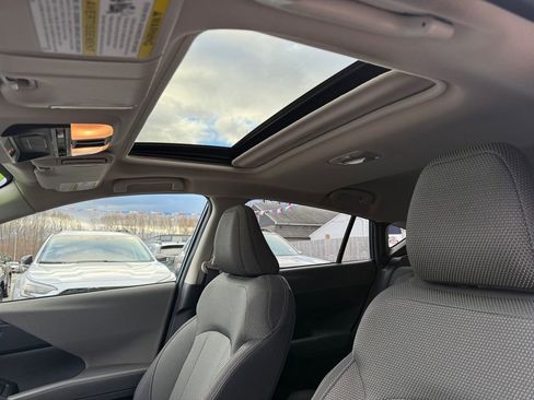 Certified 2024 Subaru Crosstrek 2.0i Premium image 17