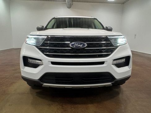 Used 2023 Ford Explorer XLT w/ Equipment Group 202A image 40