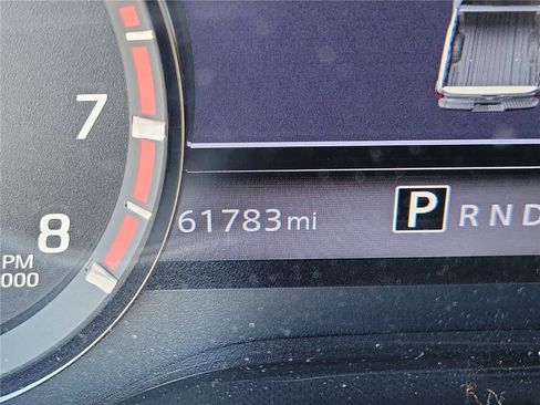 Used 2021 Nissan Titan PRO-4X w/ Pro-4x Utility Package image 25