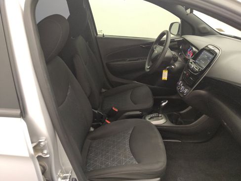 Used 2022 Chevrolet Spark LT FWD image 21