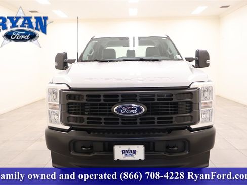 New 2025 Ford F250 XL w/ FX4 Off-Road Package image 8