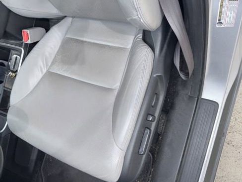 Used 2016 Honda CR-V EX-L image 8
