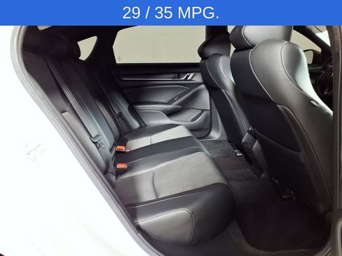 Used 2021 Honda Accord Sport image 11