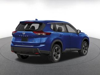 Used 2025 Nissan Rogue SV FWD video 2