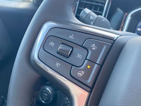 New 2026 Chevrolet Silverado 1500 ZR2 w/ Dark Appearance Package image 32