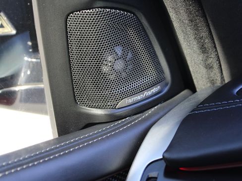 Used 2015 BMW X5 M image 35