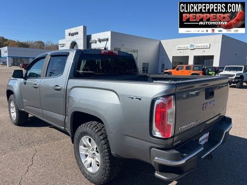 Used 2018 GMC Canyon SLE w/ SLE Convenience Package image 4