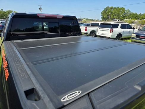 Used 2021 Chevrolet Silverado 1500 LT Trail Boss w/ Convenience Package II AWD/4WD image 9