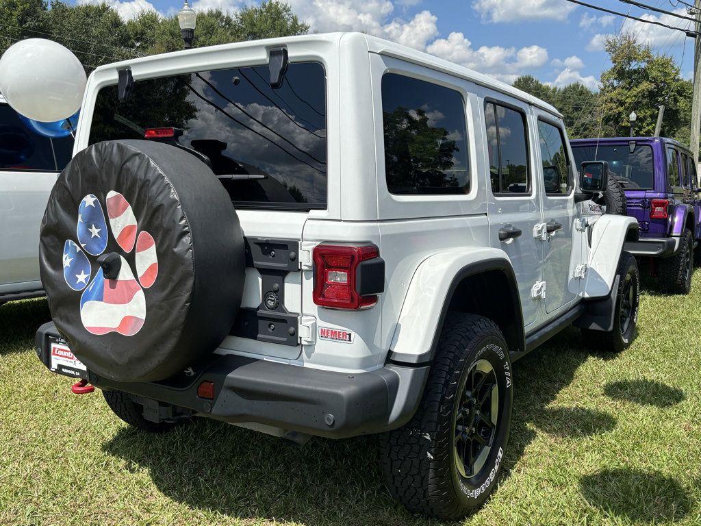 Used 2021 Jeep Wrangler Unlimited Rubicon AWD/4WD image 4