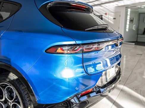 New 2025 Alfa Romeo Tonale w/ Premium Package image 14