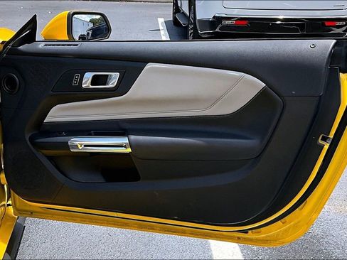 Used 2024 Ford Mustang Premium RWD image 25