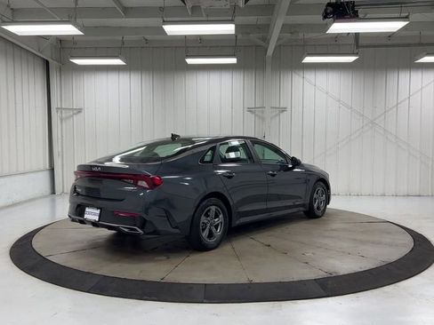 Used 2022 Kia K5 LXS FWD image 8