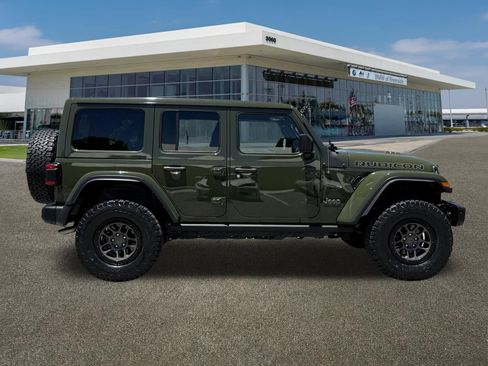 Used 2023 Jeep Wrangler Unlimited Rubicon 392 w/ Xtreme Recon 35" Tire Package AWD/4WD image 12