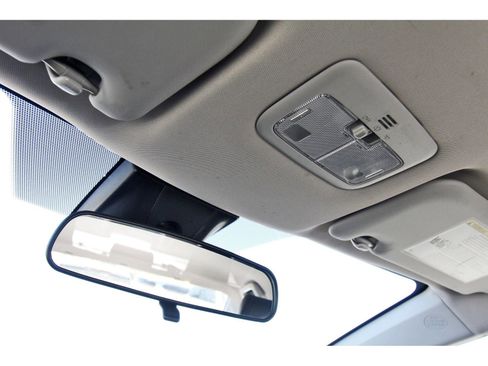 Used 2019 Toyota Corolla L image 24