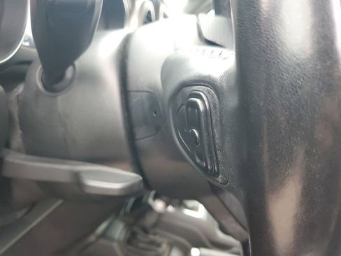 Used 2021 Jeep Wrangler Unlimited Willys image 12