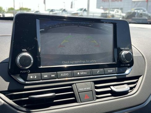 Used 2023 Nissan Altima 2.5 S FWD image 35