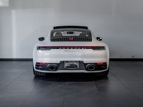 Certified 2024 Porsche 911 Carrera 4S image 6