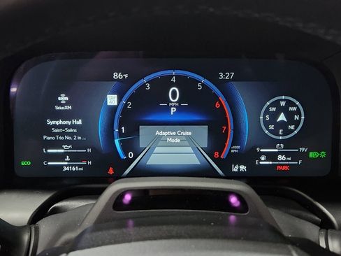 Used 2024 Lexus GX 550 w/ Accessory Package (Z1) image 32