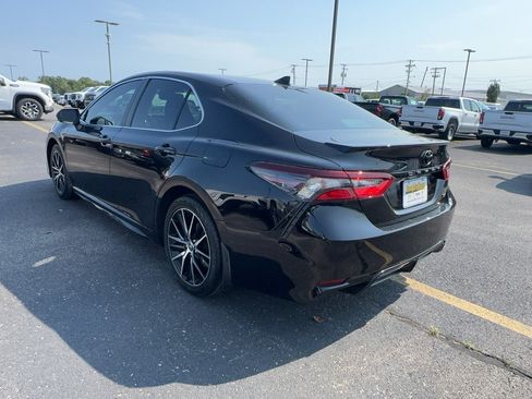 Used 2023 Toyota Camry SE w/ Convenience Package FWD image 6