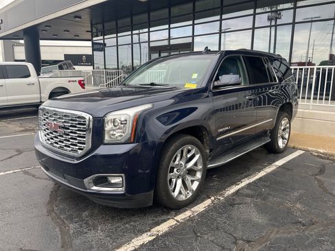 Used 2019 GMC Yukon Denali w/ Open Road Package AWD/4WD image 3