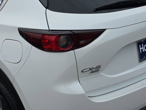 Used 2017 MAZDA CX-5 Touring w/ Preferred Equipment Package image 33